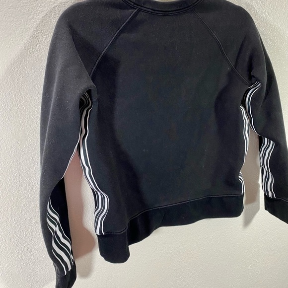 Athleta Black knit crewneck with strips on sides size XS - Picture 7 of 9